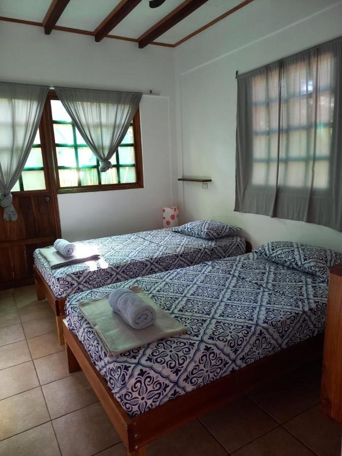 Pagalu Hostel Puerto Viejo de Talamanca Bilik gambar