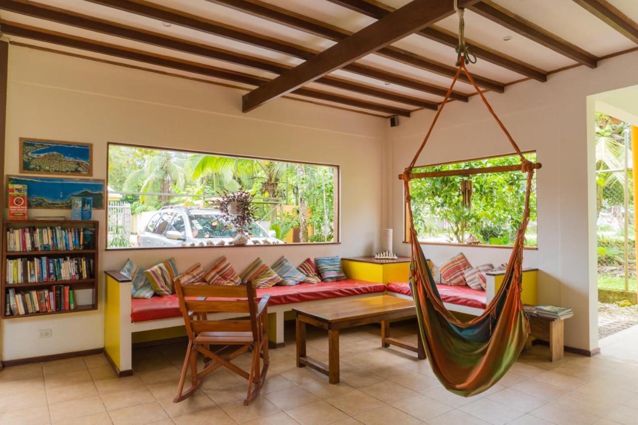 Pagalu Hostel Puerto Viejo de Talamanca Luaran gambar