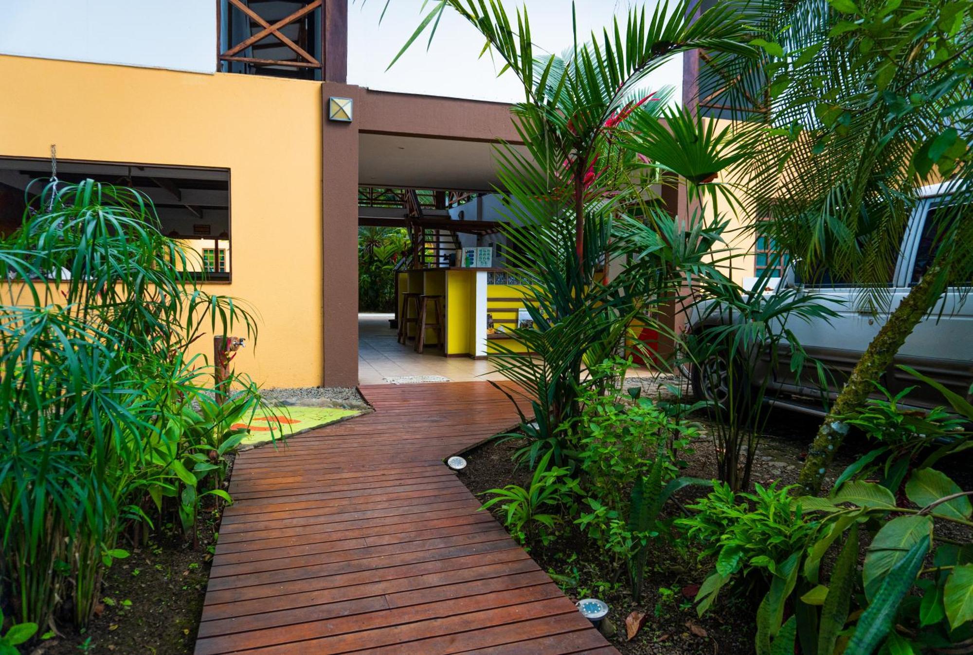 Pagalu Hostel Puerto Viejo de Talamanca Luaran gambar