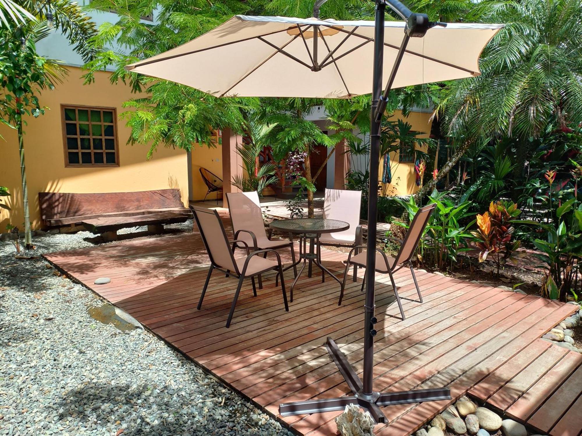 Pagalu Hostel Puerto Viejo de Talamanca Luaran gambar