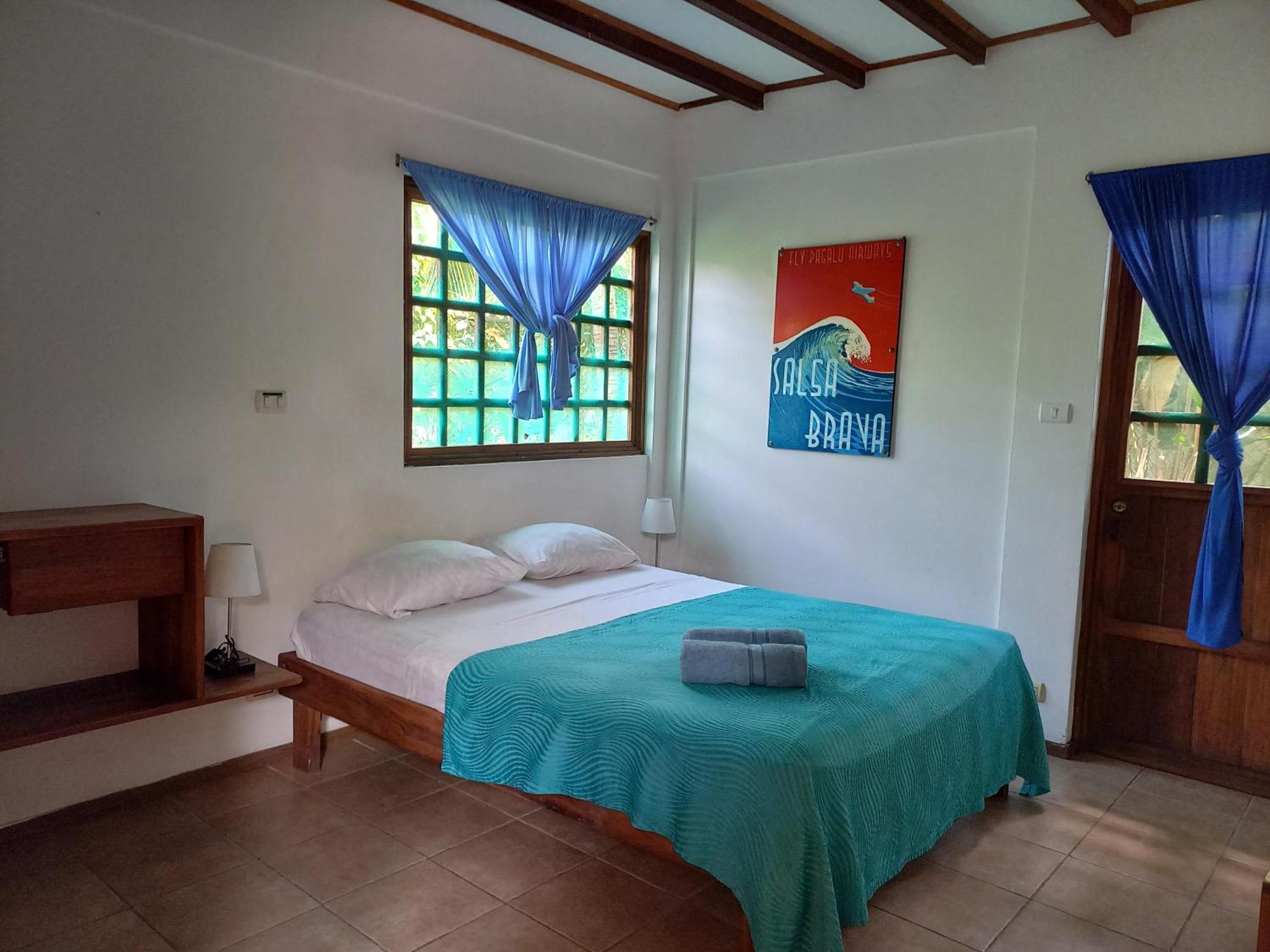 Pagalu Hostel Puerto Viejo de Talamanca Bilik gambar