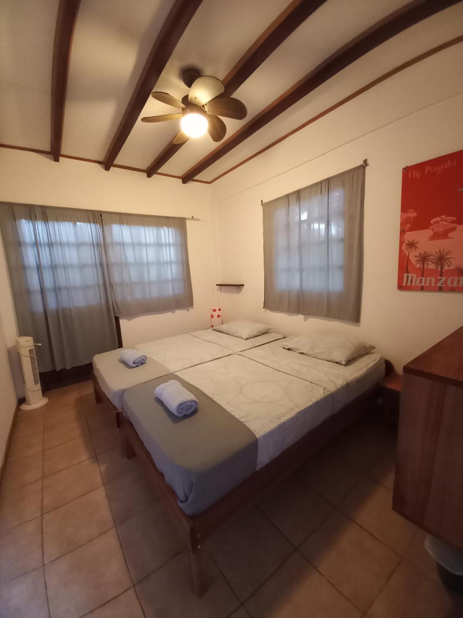 Pagalu Hostel Puerto Viejo de Talamanca Bilik gambar