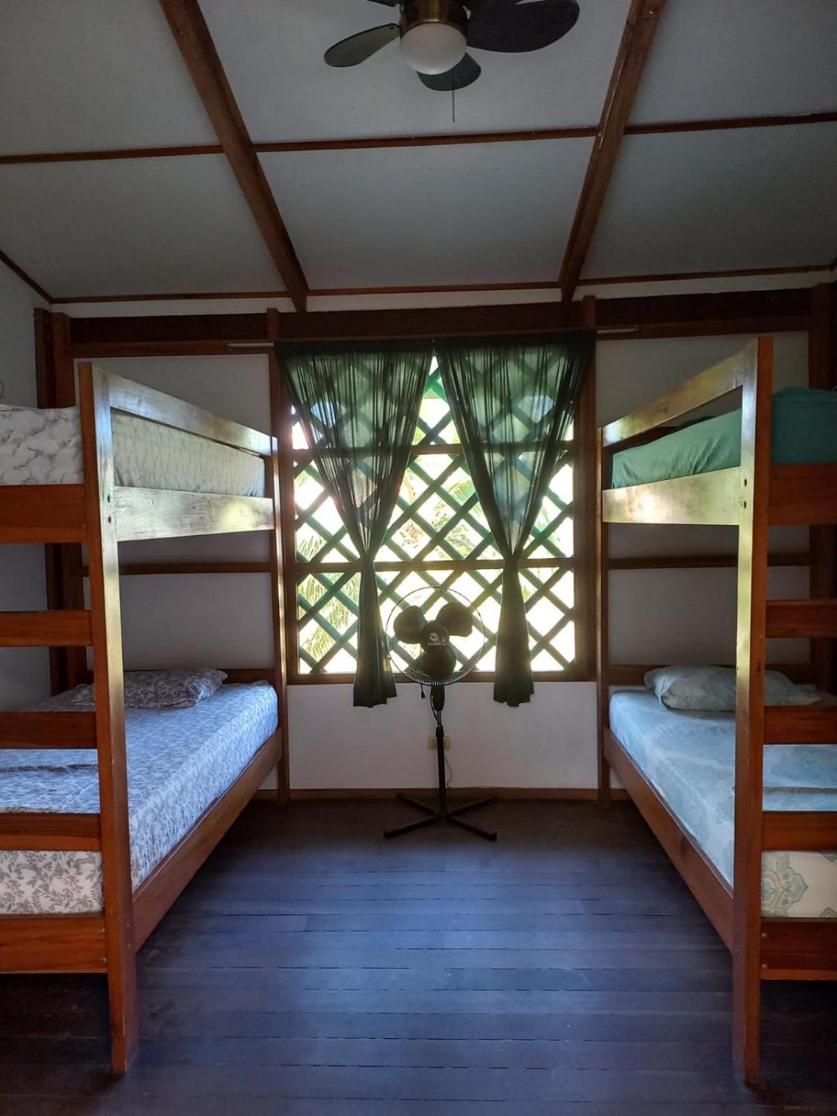 Pagalu Hostel Puerto Viejo de Talamanca Bilik gambar